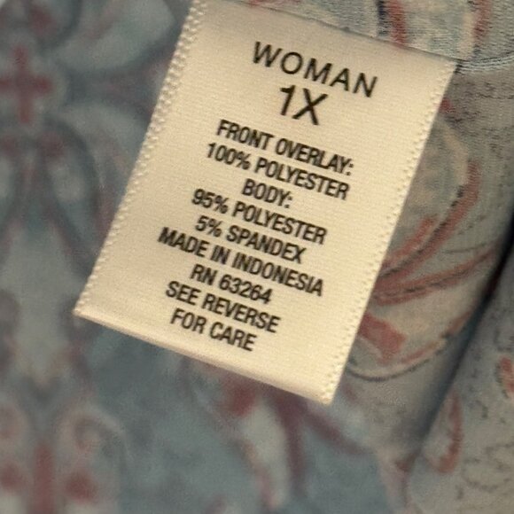 Roz & Ali Womens blouse Sz 1X Sleeveless Top With Tie Hem Blue & Pink Paisley - Picture 3 of 12